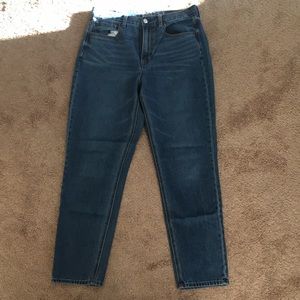 American Eagle Outfitters Jeans - American Eagle Mom Jeans American Eagle Outfitters Jeans - American Eagle Mom Jeans